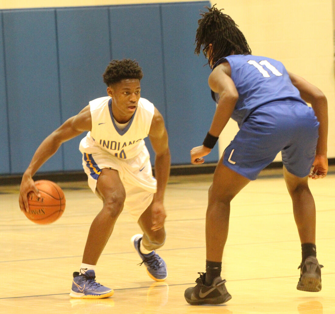 Jacksonville takes hard-fought win over Tyler in 16-5A opener